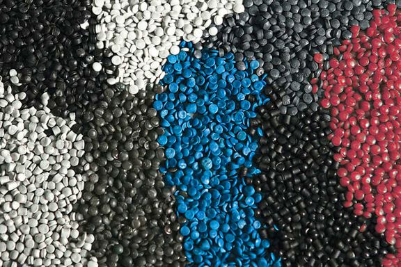 پلی اتیلن سبک در چین از ۱۲۰۰ دلار گذشت