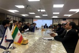 ال سی سه ماه مواد اولیه در اختیار تولیدکننده ها قرار می گیرد/سود دلالان در زنجیره صنعت پتروشیمی بیشتر از تولیدکننده است