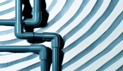 فشار محموله های ارزان چینی بر بازار پی وی سی؛ آیا ریزش قیمت های پی وی سی آغاز شده است؟ 