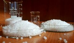 ابهامات قیمت اوره در لردگان!