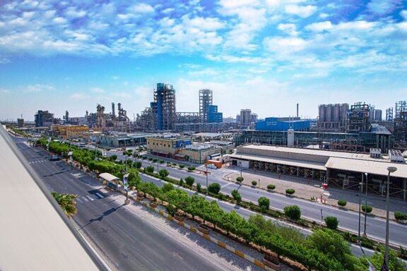 کسب رتبه اول و دوم تولید پلی اتیلن توسط پلیمر آریاساسول برای دومین سال متوالی 