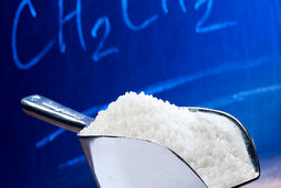 نوسانات نفت و ابهام در بازار پی وی سی