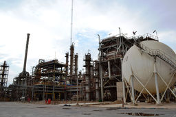 پتروشیمی غدیر صدرنشین رقابت های پی وی سی