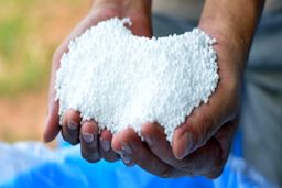 خرید ارزان اوره توسط ترکیه در دو ماه گذشته/ جهش 20 دلاری اوره ایران